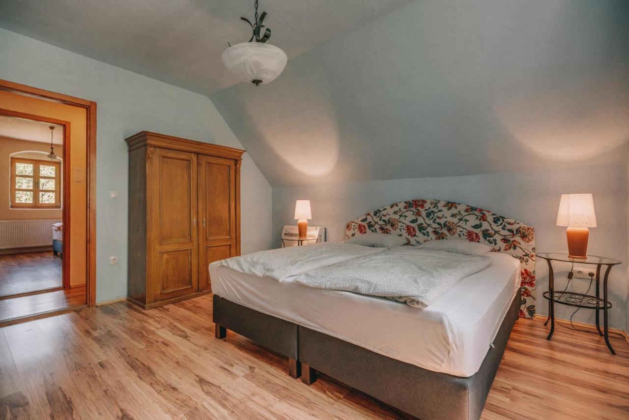 Szaszi Birtok Hotel Hegymagas Ngoại thất bức ảnh